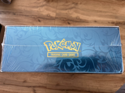 Pokemon Mega Charizard Ex Ultra Premium Collection Brand New Sealed Un Opened - Image 3