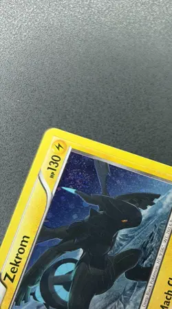 Zekrom 39/116 2013 Pokemon Plasma Cosmos Rare Holo MP-HP SWIRL - Image 2