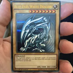 Yu-Gi-Oh Blue Eyes White Dragon Ultra Rare DUSA-EN043 NM 1st Edition - Image 1