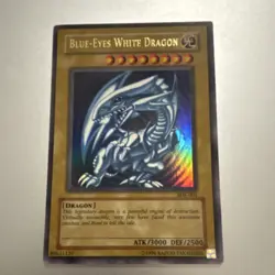Yu-Gi-Oh! Blue-Eyes White Dragon SDK-001 Kaiba Ultra Rare Holo 3000 ATK 2500 DEF - Image 1