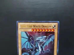 Yugioh - Blue-Eyes White Dragon JUMP-EN068 Ultra Rare - Image 2