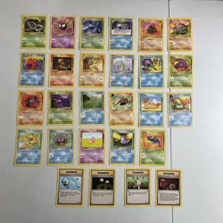 Pokemon TCG 1999 WOTC Fossil Base Set Lot of 27 Cards -- No Doubles - Image 1