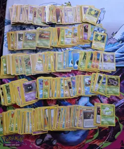 Vintage Pokemon Card Lot WOTC Unlimited Set Era 800+ MP - DMG - Image 1