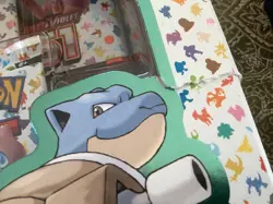 DAMAGE 2X Pokemon Scarlet & Violet 151 Blooming Waters Premium Collection Box - Image 3