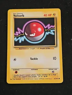 Pokemon TCG Voltorb Base Set, Unlimited Common Card 67/102 LP Condition - Image 1