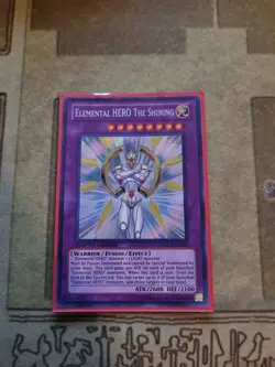 YUGIOH ELEMENTAL HERO THE SHINING PRC1-ENV01 SECRET LIMITED ED NM - Image 3