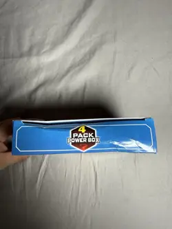 Pokemon 4 Pack Power Box includes 1 Evolving Skies Booster - Image 3