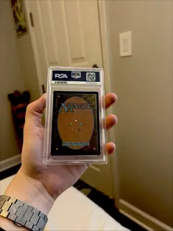 Finneas Ace Archer Raised Foil Borderless Bloomburrow Foil Edition - GEM MINT 10 - Image 2