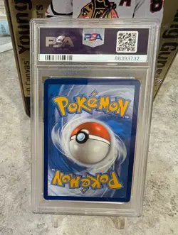 pokemon TCG Lugia Vstar Gold Secret Rare 211/195 Psa9 Silver Tempest - Image 2