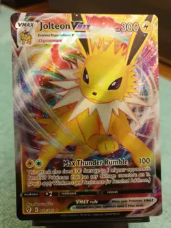 JOLTEON VMAX 051/203 EVOLVING SKIES POKEMON CARD - Image 1