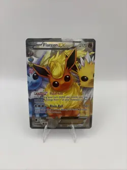 Flareon ex (Full Art) RC28/RC32 Generations: Radiant Collection Holo Pokemon TCG - Image 1