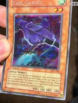 Yata-Garasu LOD-000 LOD Secret Rare 1st Edition FOIL SHIFT ERROR Yu-Gi-Oh - Image 4