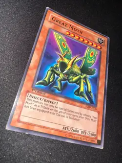 Yu-Gi-Oh! Great Moth MRD-E070 [ LP ] 1st Edition Rare YuGiOh Card - Image 2
