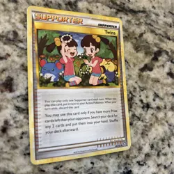 Twins Supporter Trainer Card 89/102 HeartGold SoulSilver Triumphant Pokemon TCG - Image 2
