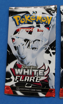POKEMON WHITE FLARE & BLACK BOLT 2 BOOSTER PACKS SEALED - Image 2