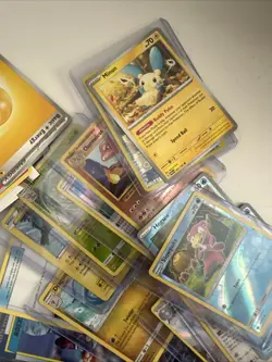 Pokemon Trading Card Game Assorted Cards Collection/Baseball cards - Image 3