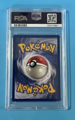 Pokemon TCG Fossil Articuno 2/62 Holo Rare Unlimited 1999 PSA 8 English - Image 2