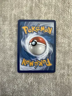Pokemon Pikachu v TG16/TG30 Trainer Gallery Lost Origin Near Mint NM - Image 2