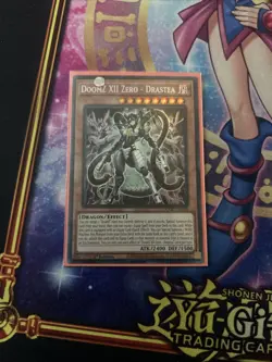 Yugioh! DoomZ XII Zero - Drastea - DOOD-EN008 - Secret Rare - 1st Edition Near M - Image 3