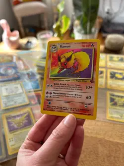 Vintage Pokemon 1999 Flareon 03/64 Jungle Holo ungraded lightly played - Image 3