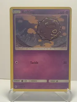 Koffing 28/68 Pokemon Hidden Fates Reverse Holo Psychic LP Used See Pictures - Image 2