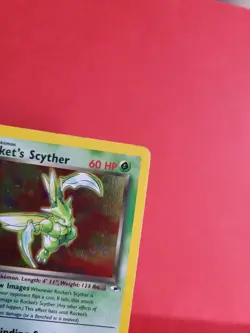 Pokemon Karte/card - Rocket's Scyther 13/132 Gym Heroes Holo - Light Played - Image 3