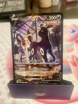 Umbreon V TG22/TG30 Swsh09: Brilliant Stars Trainer Gallery Holo Pokemon - Image 1