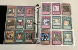 Yugioh Vintage 3 Foil/360 Card Binder Lot Dark Magician Blue-Eyes BPT-003 2002 - Image 4