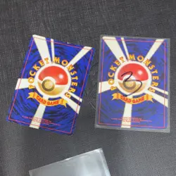 Pokemon TCG Japanese Vintage Card Lot - Tentacool, Moltres, 1996, 2 Cards - Image 2