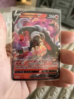 Houndoom V 021/189 - Darkness Ablaze NM Ultra Rare Full Art Pokemon Card - Image 1
