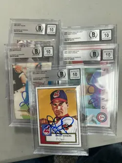 Lot of (5) Omar Vizquel Signed Cards BAS AUTO - Image 1