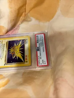 Pokemon Zapdos 15/62 Fossil Holo Rare Unlimited PSA 9 1999 English W/ SWIRL - Image 5