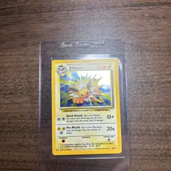 Jungle Holo Rare Unlimited Pokemon TCG Card Jolteon 4/64 No Symbol ERROR - Image 1