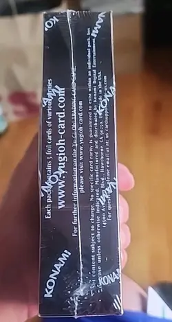 Konami Yu-Gi-Oh! 25th Anniversary Rarity Collection Booster Box - 24 Packs MINT 83717863281 - Image 5