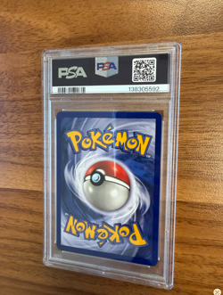 Kabutops 9/62 Pokemon Fossil Holo 1st edition PSA 8 - Image 2