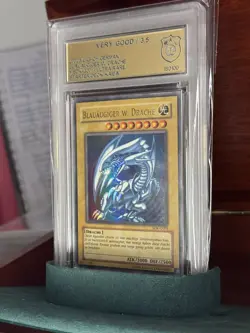 Yu-Gi-Oh! Blauaugiger W. Drache, 2002, SDK-G001, Ultra Rare, Very Good - Image 2