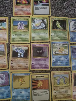 Pokemon x 23 Base Set 1999 WOTC Bundle Vintage Cards No Duplicates - Image 3