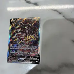 Pokemon TCG Giratina V (Alternate Full Art) 186/196 Swsh11: Lost Origin Holo - Image 2