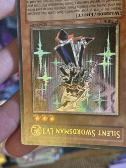 Yugioh Silent Swordsman LV3 RDS-EN009 Ultimate Rare 1st Edition VLP/NM - Image 3