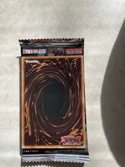 YuGiOh! - Masked HERO Dark Law MZMU-EN070 Ultra Rare 1st Edition Near Mint - Image 2