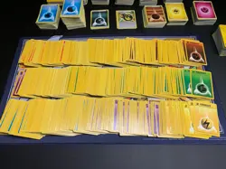 Pokemon HUGE LOT Approx. 2500+ Energy Cards - Base Neo Gym E-series 1999-2019 - Image 4