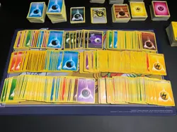 Pokemon HUGE LOT Approx. 2500+ Energy Cards - Base Neo Gym E-series 1999-2019 - Image 5