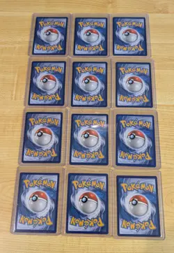 Pokemon TCG Pikachu card lot (30 total) No duplicates - Image 3