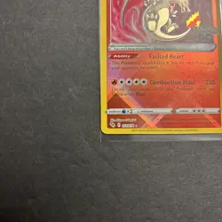 Radiant Charizard 011/078 Pokemon Pokemon GO Holo Radiant Rare NM - Image 4