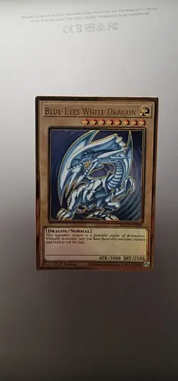 YuGiOh! Blue-Eyes White Dragon | MAGO-EN001 Maximum Gold Rare | 1st Edition | NM - Image 2