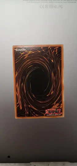 YuGiOh! Blue-Eyes White Dragon | MAGO-EN001 Maximum Gold Rare | 1st Edition | NM - Image 5