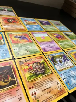 Vintage Fossil Pokemon Cards Bundle x 25 Good Condition 1999 WOTC - Image 4