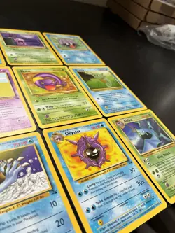 Vintage Fossil Pokemon Cards Bundle x 25 Good Condition 1999 WOTC - Image 5
