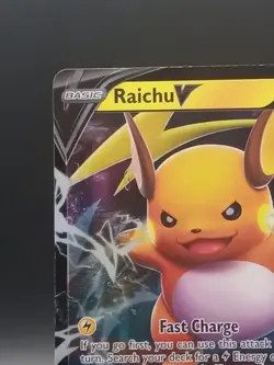 Pokemon TCG - Holofoil Raichu V Ultra Rare 045/172 NM SWSH09 - Image 2
