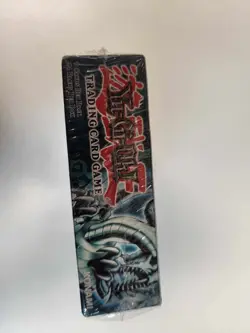 2002 Yu-Gi-Oh! Legend Of Blue-Eyes White Dragon Booster Box ENG Square Logo - Image 4